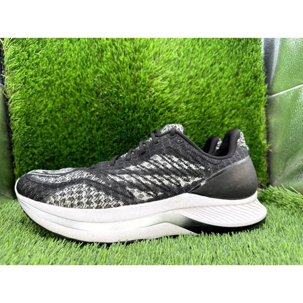 Saucony endorphin shift